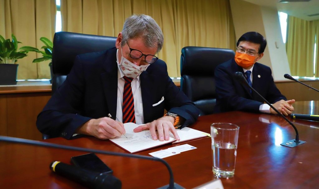 Taiwan signs New aviation agreement with Germany, after expiry of 20 year old Pact !